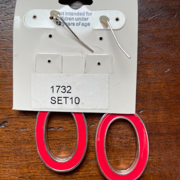 Bundle 3 pairs for $12. Ethel & Myrtle Red and Blue Dangle Earrings - Picture 2 of 3